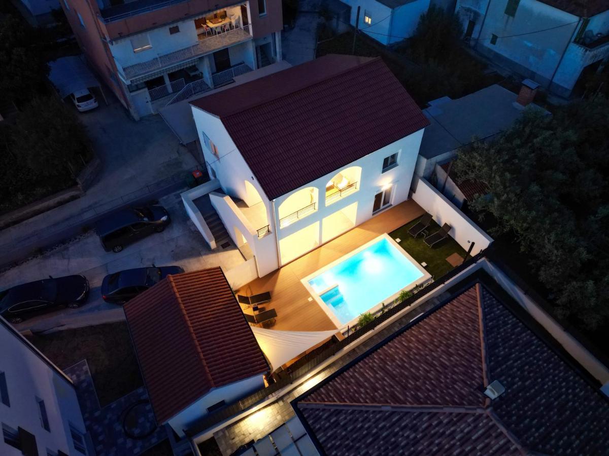 Bernie Apartments With A Pool Ζαντάρ Εξωτερικό φωτογραφία