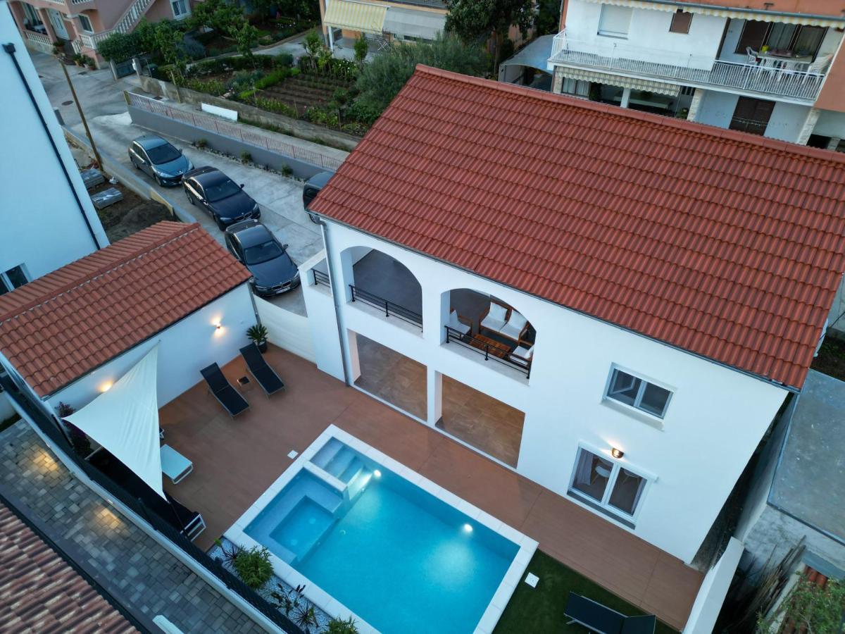 Bernie Apartments With A Pool Ζαντάρ Εξωτερικό φωτογραφία