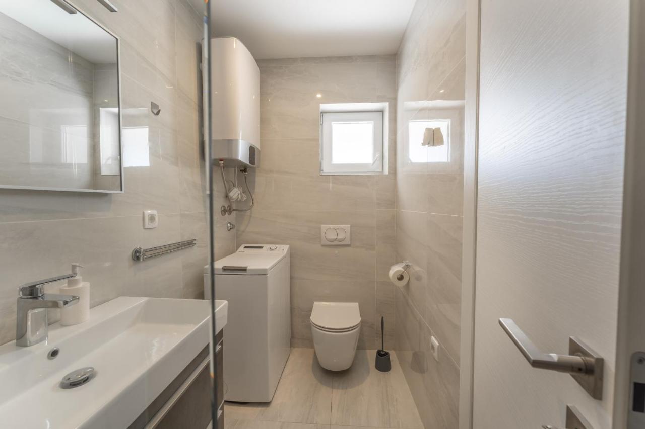 Bernie Apartments With A Pool Ζαντάρ Εξωτερικό φωτογραφία