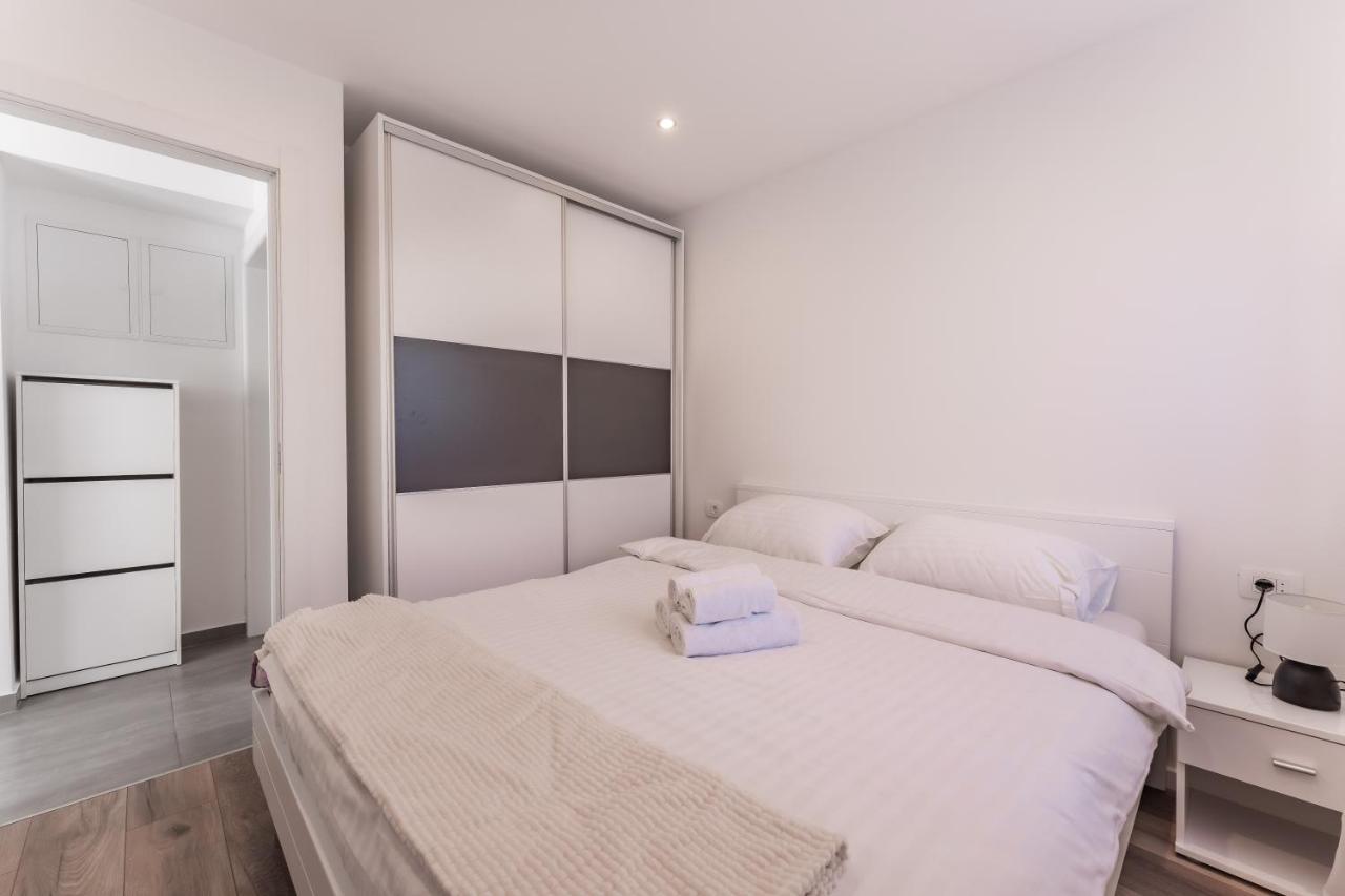 Bernie Apartments With A Pool Ζαντάρ Εξωτερικό φωτογραφία