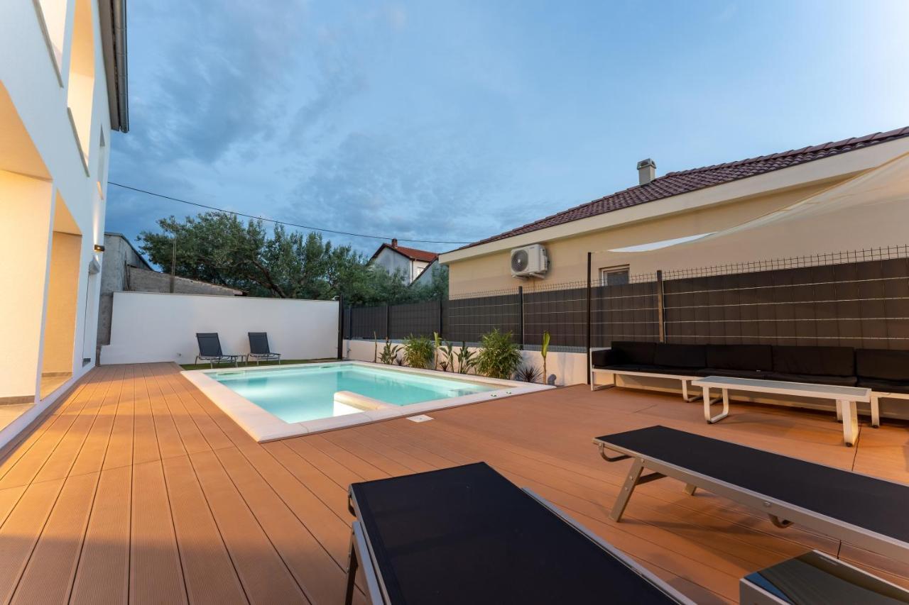 Bernie Apartments With A Pool Ζαντάρ Εξωτερικό φωτογραφία